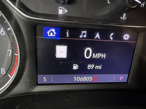 Used 2019 Buick Regal Essence w/ Driver Confidence Package I image 13