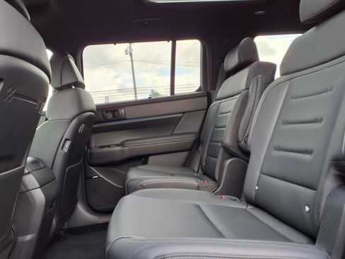 Certified 2024 Hyundai Santa Fe Calligraphy image 12