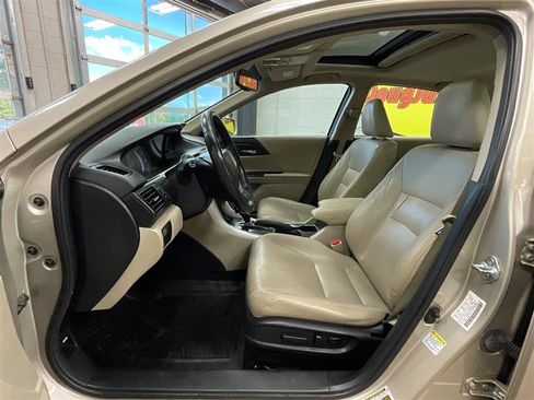 Used 2013 Honda Accord EX-L image 11