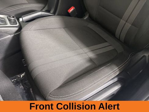 Used 2025 Hyundai Venue SEL FWD image 12
