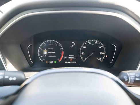 New 2025 Honda Pilot Touring image 16