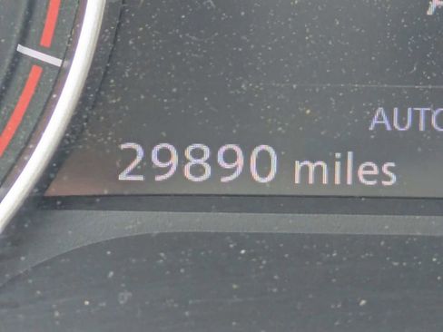 Used 2025 Nissan Rogue SV AWD/4WD image 33
