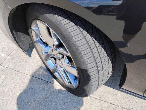 Used 2014 Chevrolet Impala LTZ FWD image 25