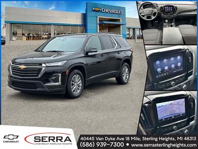 Used 2023 Chevrolet Traverse LT