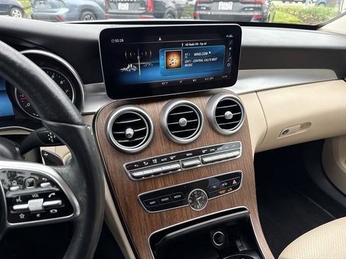 Used 2020 Mercedes-Benz C 300 Sedan image 22