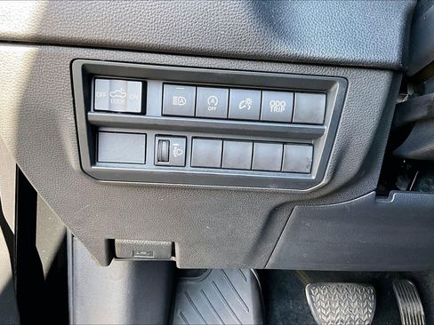 Used 2022 Toyota Tundra SR5 image 30