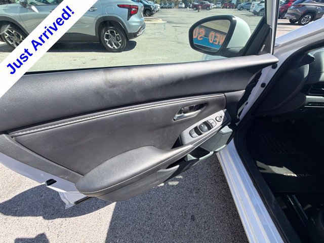 Used 2024 Nissan Sentra SV FWD image 73