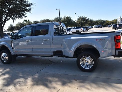 Used 2026 Ford F450 Platinum w/ Platinum Plus Package image 11