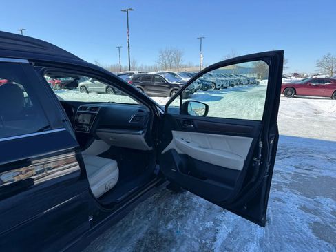Used 2019 Subaru Outback 2.5i Limited image 25