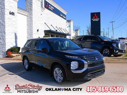 Used 2024 Mitsubishi Outlander ES