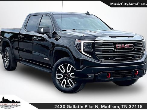 Used 2024 GMC Sierra 1500 AT4 w/ Technology Package AWD/4WD image 1