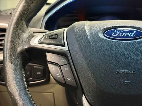 Used 2015 Ford Edge Titanium w/ Technology Package image 14