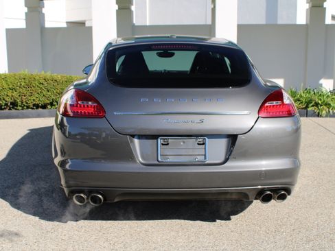Used 2013 Porsche Panamera S image 6