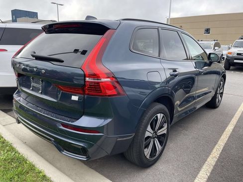 Used 2024 Volvo XC60 T8 Plus AWD/4WD image 4