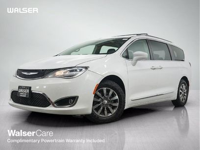 Used 2020 Chrysler Pacifica Touring-L Plus