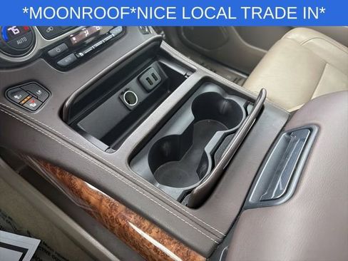 Used 2017 Chevrolet Suburban Premier image 34