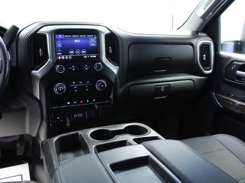 Used 2021 Chevrolet Silverado 3500 LT image 19