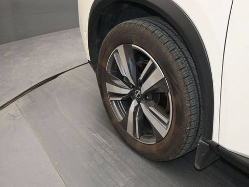 Used 2023 Nissan Rogue SL w/ SL Premium Package FWD image 21