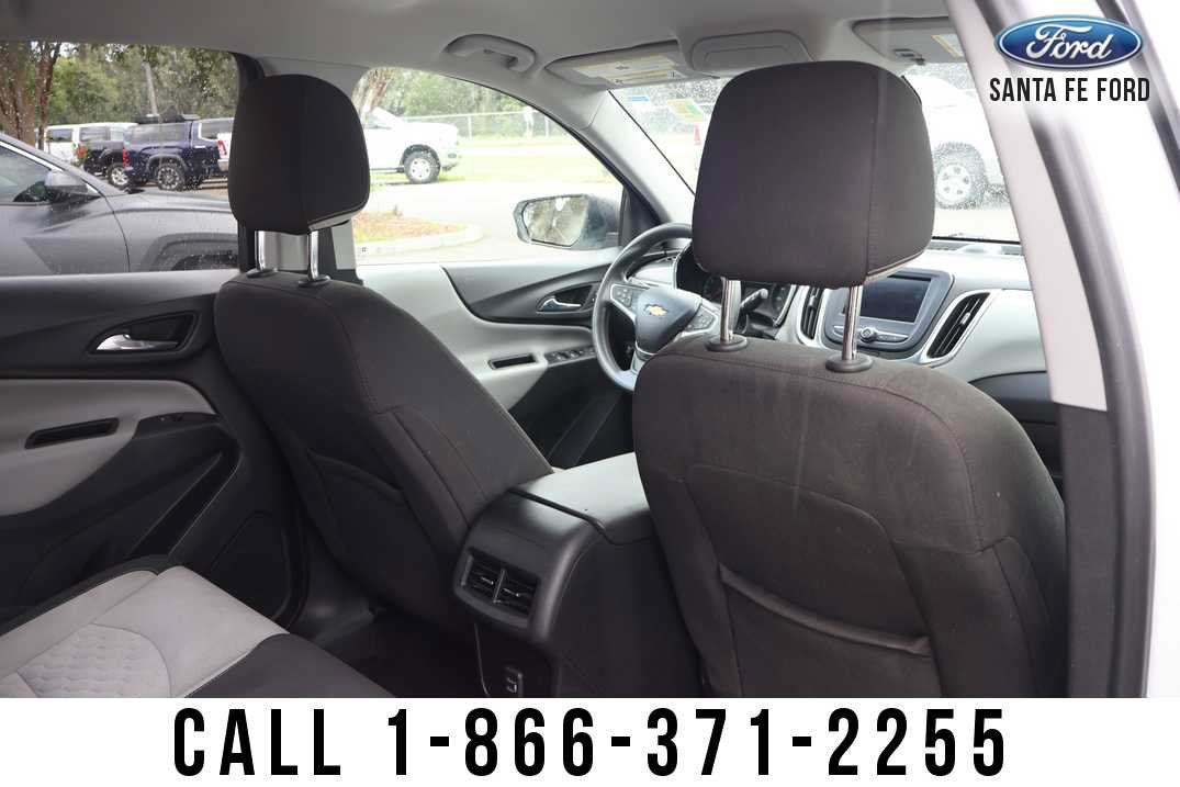 Used 2020 Chevrolet Equinox LS w/ LS Convenience Package FWD image 20