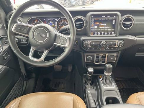 Used 2021 Jeep Gladiator Overland w/ Popular Equipment Package image 18