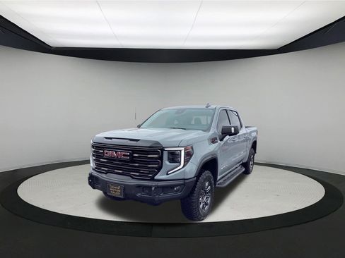 Used 2024 GMC Sierra 1500 AT4X image 4