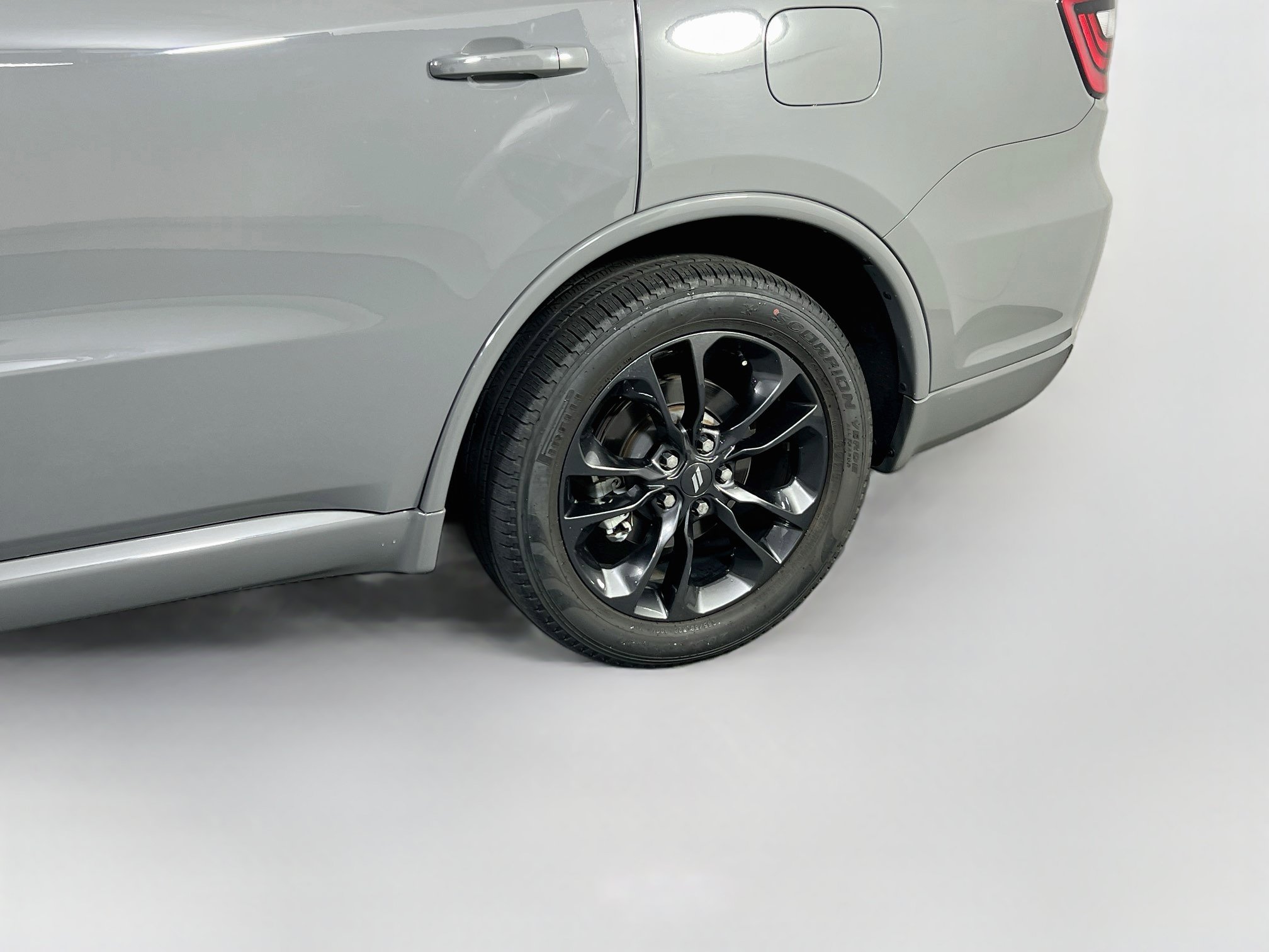 Used 2023 Dodge Durango R/T AWD/4WD image 32