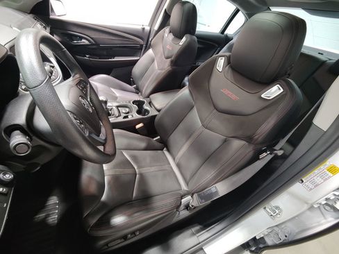 Used 2015 Chevrolet SS RWD image 27