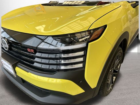 New 2026 Nissan Kicks SR w/ Cold Weather Package image 32