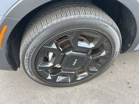 Used 2024 Kia Sorento SX image 13