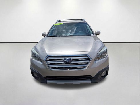 Used 2016 Subaru Outback 2.5i Limited AWD/4WD image 9