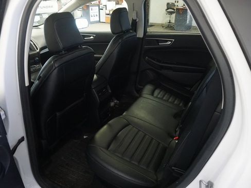 Used 2020 Ford Edge SEL w/ Convenience Package image 21