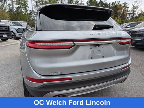 Used 2022 Lincoln Corsair FWD w/ Equipment Group 101A image 4