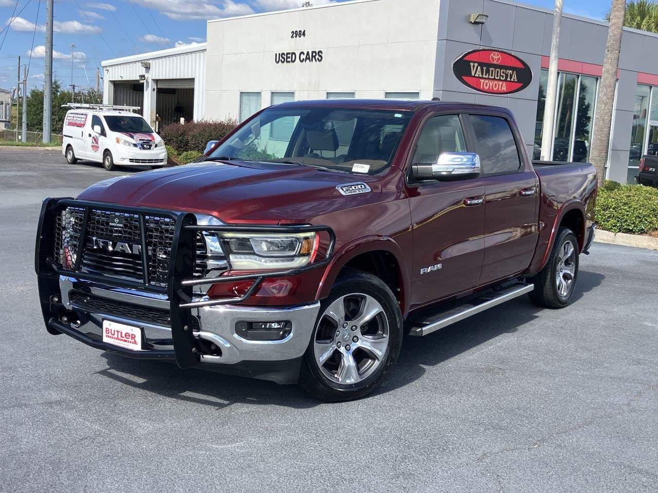 Used 2020 RAM 1500 Laramie AWD/4WD image 1
