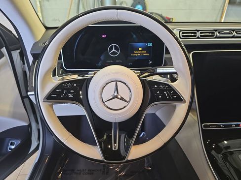 Used 2023 Mercedes-Benz S 580 4MATIC Sedan image 21