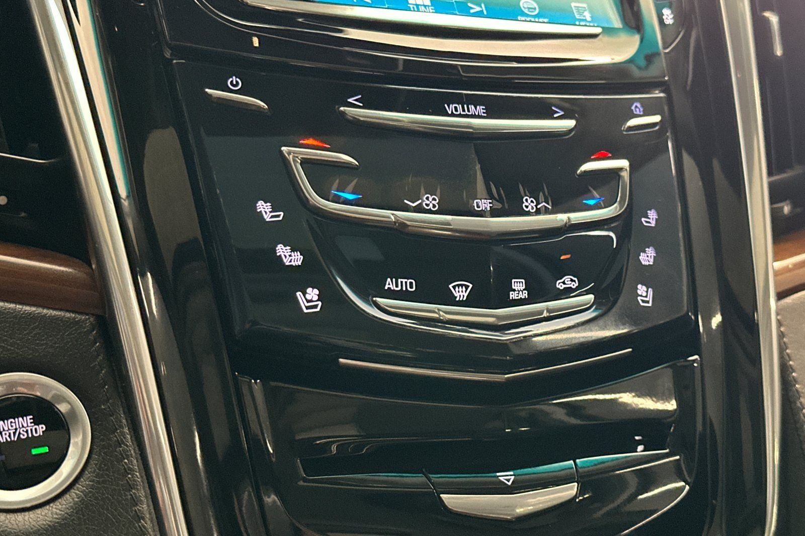 Used 2016 Cadillac Escalade Premium RWD image 27