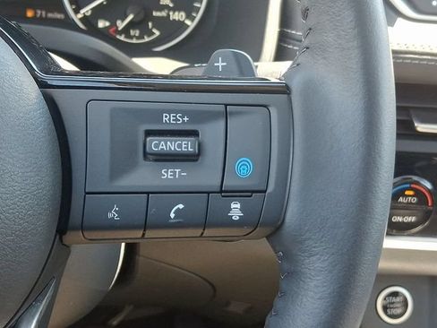 Used 2023 Nissan Rogue SV w/ SV Premium B Package AWD/4WD image 22
