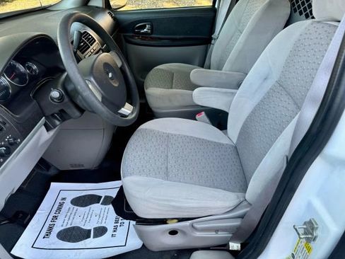 Used 2008 Chevrolet Uplander image 11