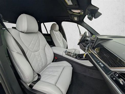 New 2026 BMW X5 xDrive50e AWD/4WD image 16