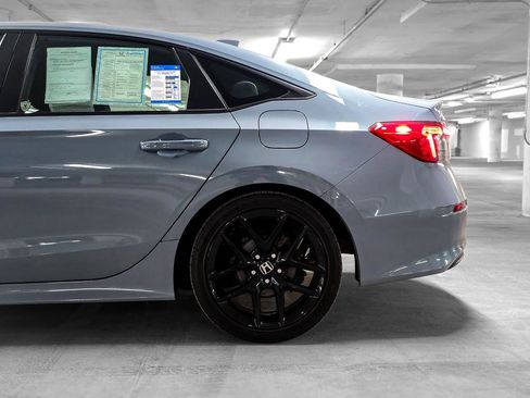 Certified 2023 Honda Civic Sport image 16