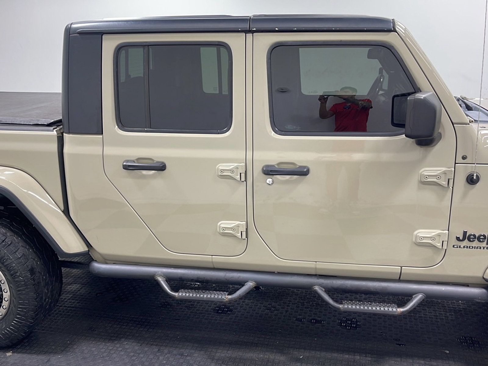 Used 2020 Jeep Gladiator Sport w/ Quick Order Package 24S AWD/4WD image 20