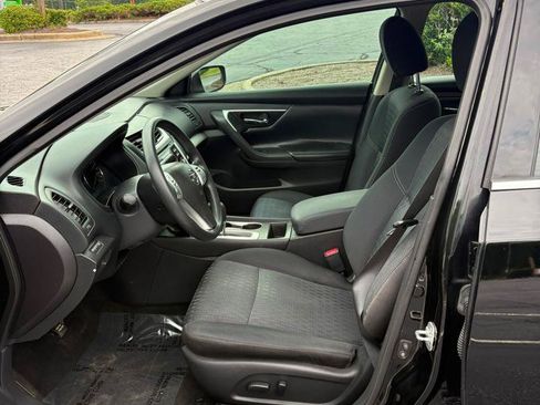 Used 2016 Nissan Altima 2.5 S w/ Power Driver Seat Package FWD image 11