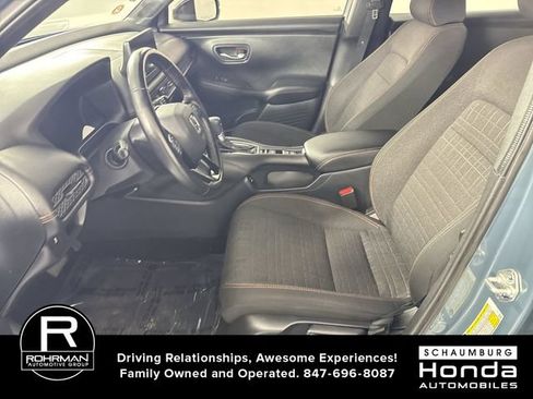 Used 2025 Honda HR-V Sport image 4