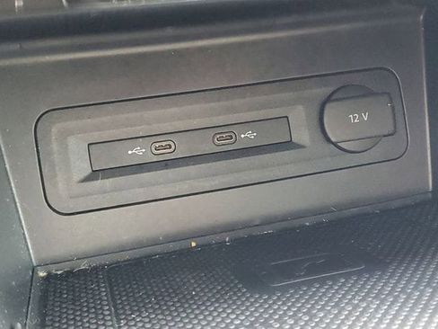 Certified 2021 Volkswagen Atlas SEL Premium image 30