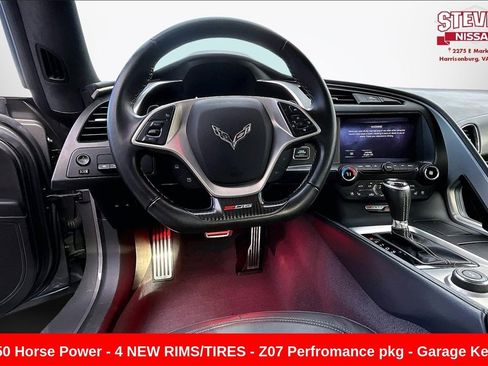 Used 2015 Chevrolet Corvette Z06 w/ 3LZ Preferred Equipment Group image 8