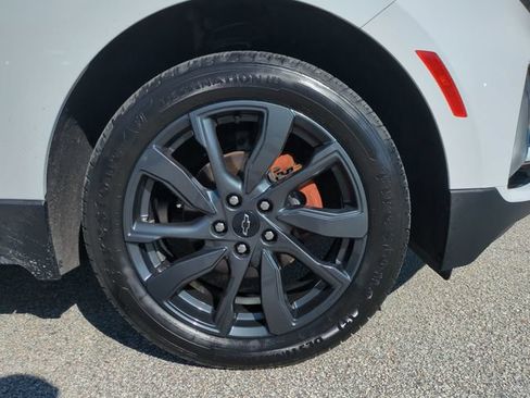 Used 2024 Chevrolet Equinox RS FWD image 11