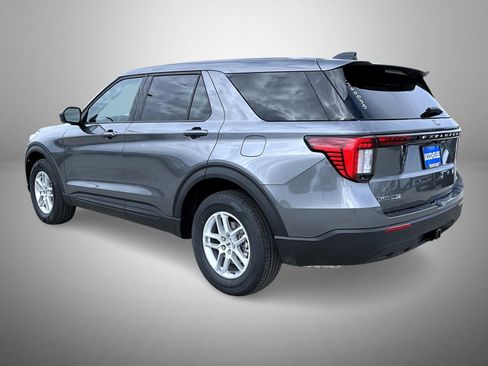 New 2026 Ford Explorer Active image 7