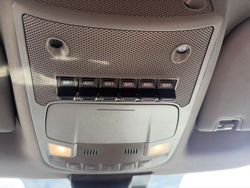 Used 2022 Ford F350 XLT w/ XLT Premium Package image 21