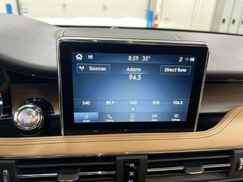 Used 2022 Lincoln Corsair Reserve w/ Equipment Group 201A image 14