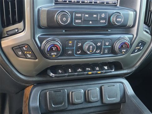 Used 2019 Chevrolet Silverado 3500 High Country w/ Duramax Plus Package image 16