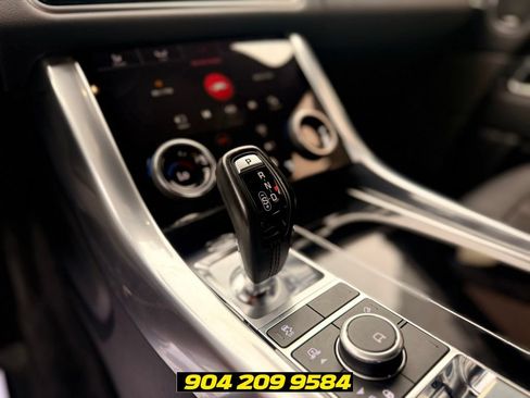 Used 2019 Land Rover Range Rover Sport HSE AWD/4WD image 19